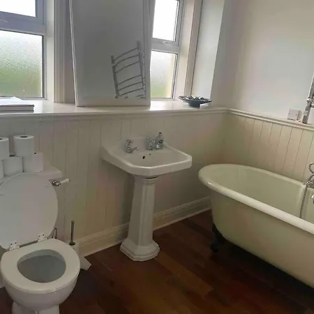 Holiday home Easkey House *