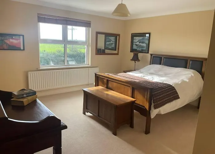 Дом отдыха Easkey House *